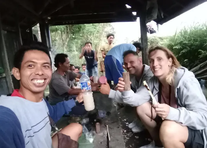 Wayan Junaedi's Homestay ベッド・アンド・ブレックファスト パヤンガン