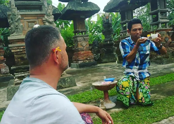 Wayan Junaedi's Homestay ベッド・アンド・ブレックファスト